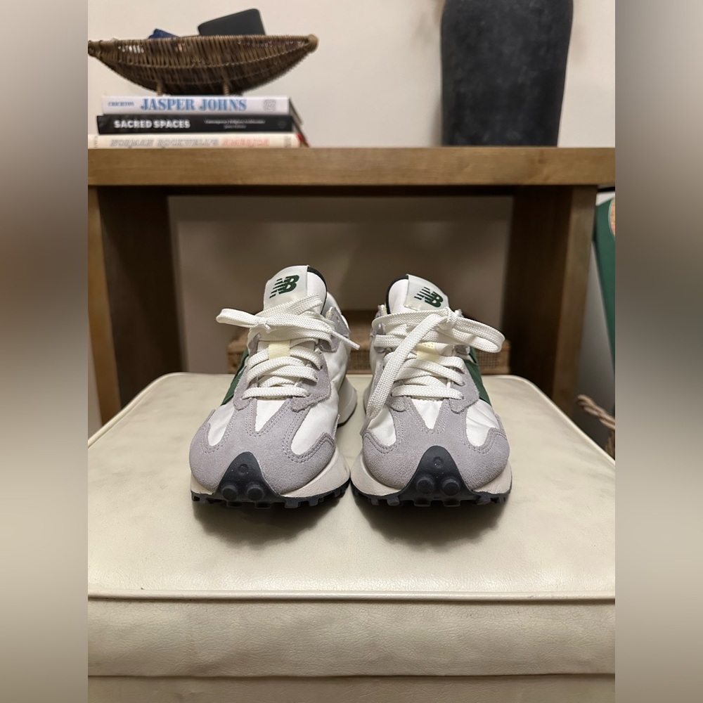 New Balance 327 Green Sneakers